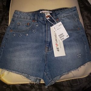 H&M Coachella collection shorts